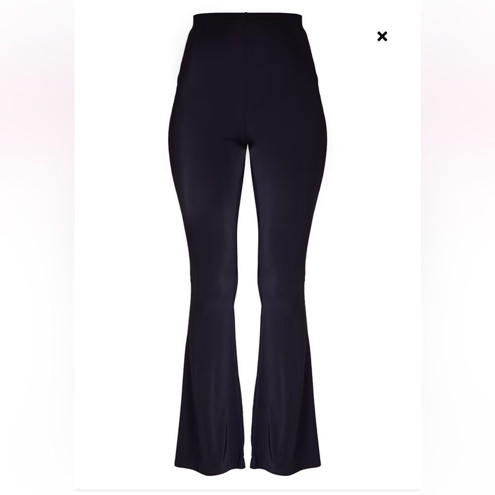 New with tags Pretty Little Thing tall slinky trousers with bum detail size US 6